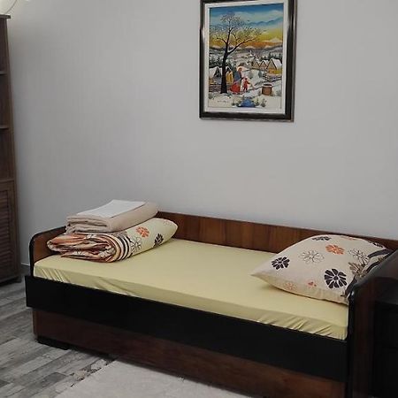 Tp Apartman 1 Krizevci Exterior photo