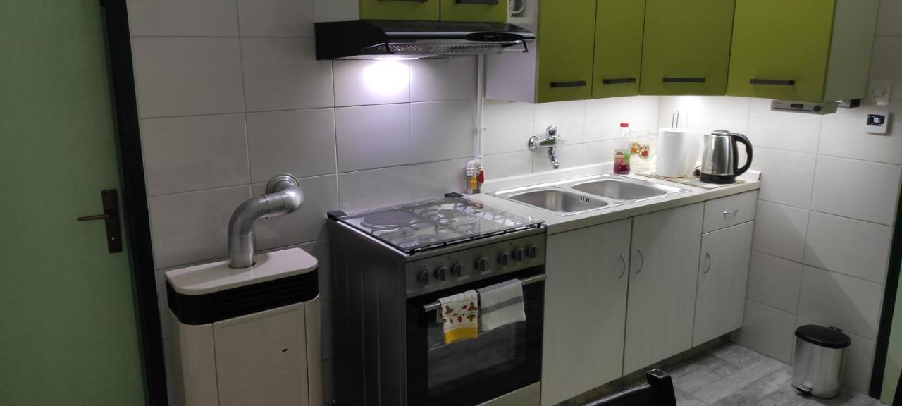 Tp Apartman 1 Krizevci Exterior photo